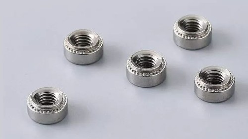 壓鉚螺母、拉鉚螺母、漲鉚螺母，傻傻分不清？