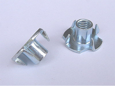 四爪螺母的介紹及安裝方法 四爪螺母的介紹及安裝方法